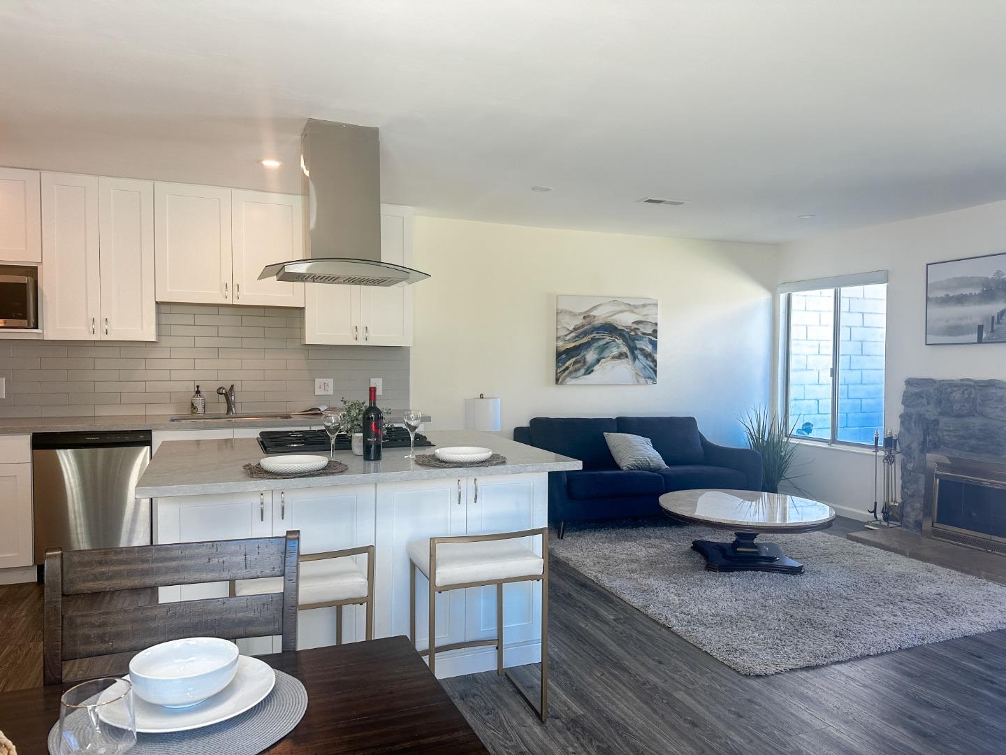Detail Gallery Image 3 of 38 For 33157 Lake Superior Pl, Fremont,  CA 94555 - 3 Beds | 2 Baths