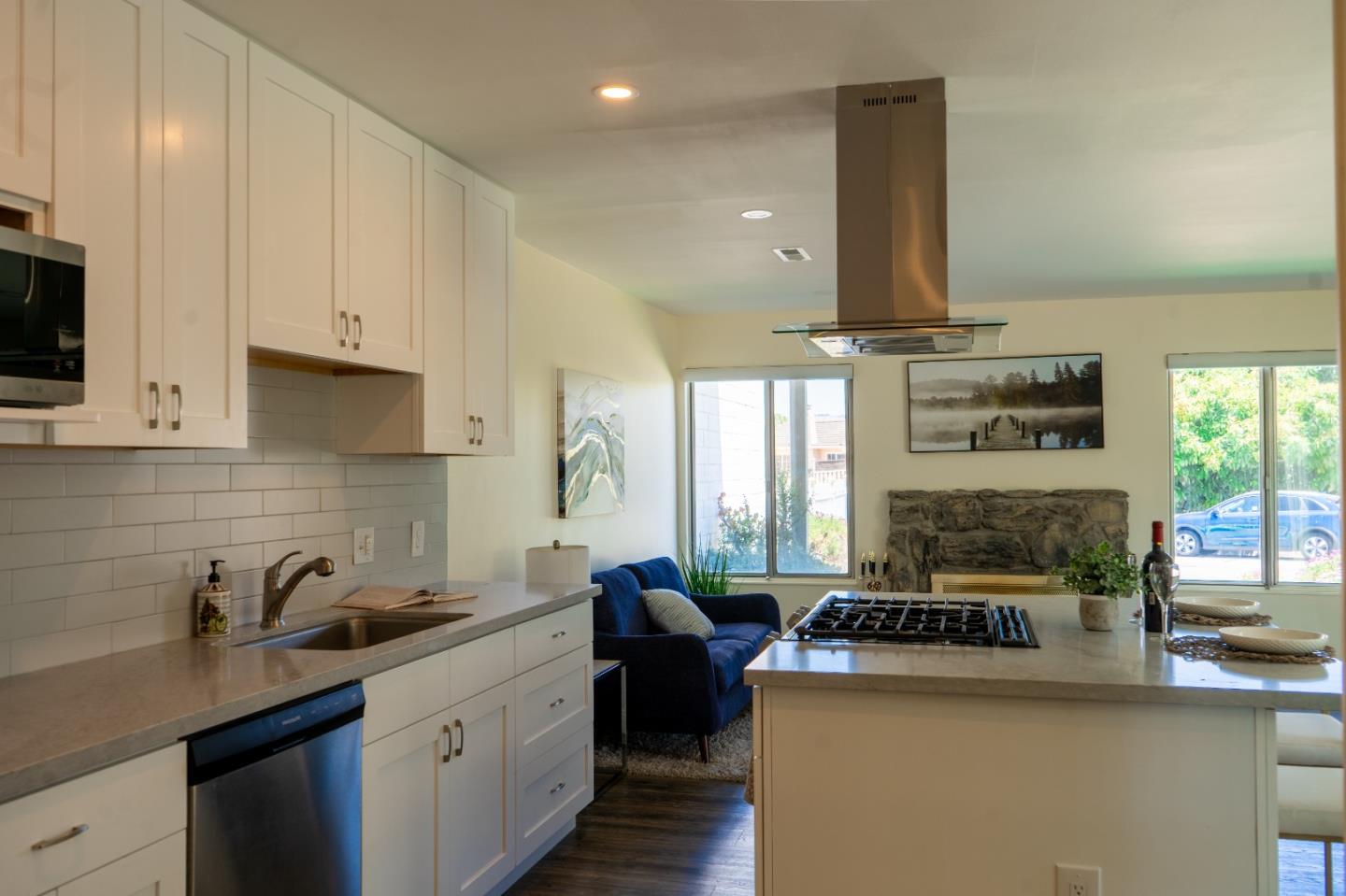 Detail Gallery Image 6 of 38 For 33157 Lake Superior Pl, Fremont,  CA 94555 - 3 Beds | 2 Baths