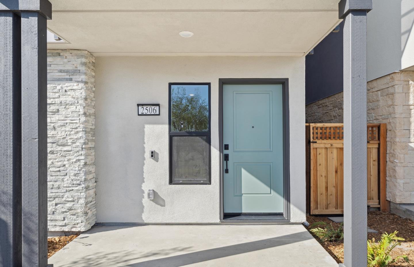 Detail Gallery Image 2 of 61 For 2506 Sage St, San Mateo,  CA 94403 - 2 Beds | 3 Baths