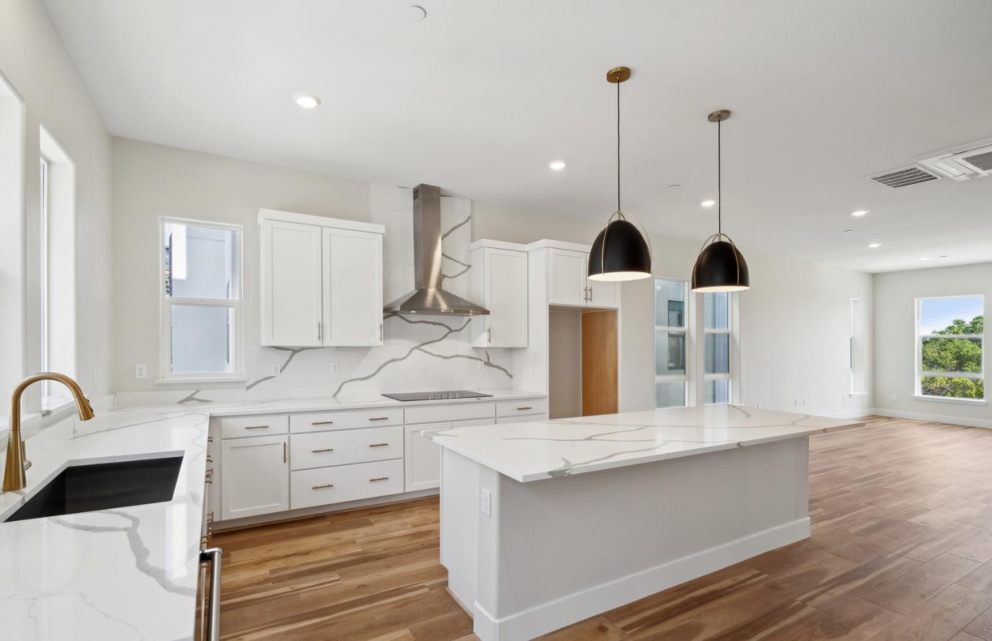 Detail Gallery Image 23 of 61 For 2506 Sage St, San Mateo,  CA 94403 - 2 Beds | 3 Baths