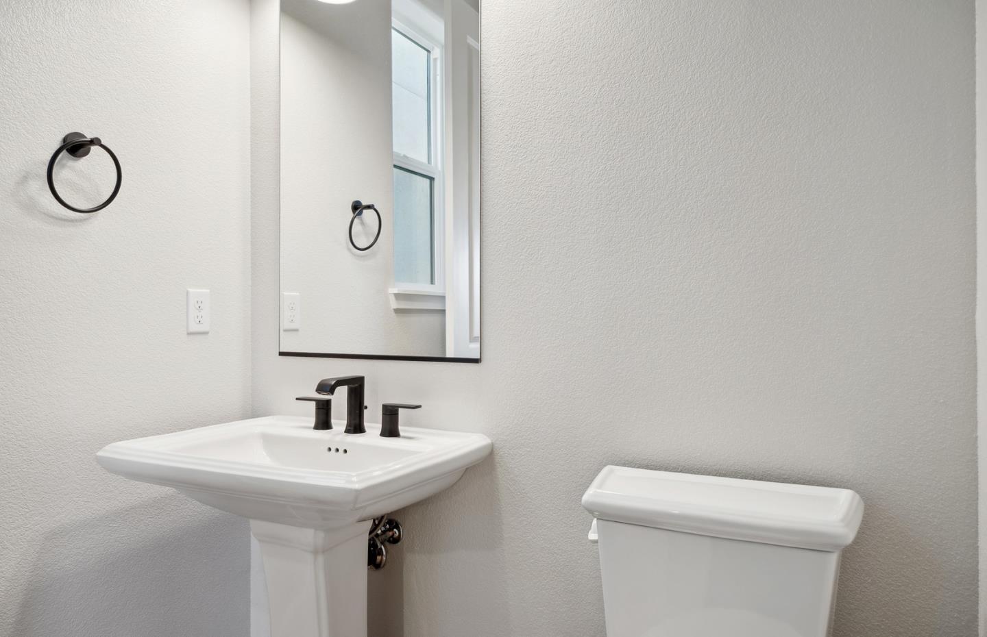 Detail Gallery Image 29 of 61 For 2506 Sage St, San Mateo,  CA 94403 - 2 Beds | 3 Baths