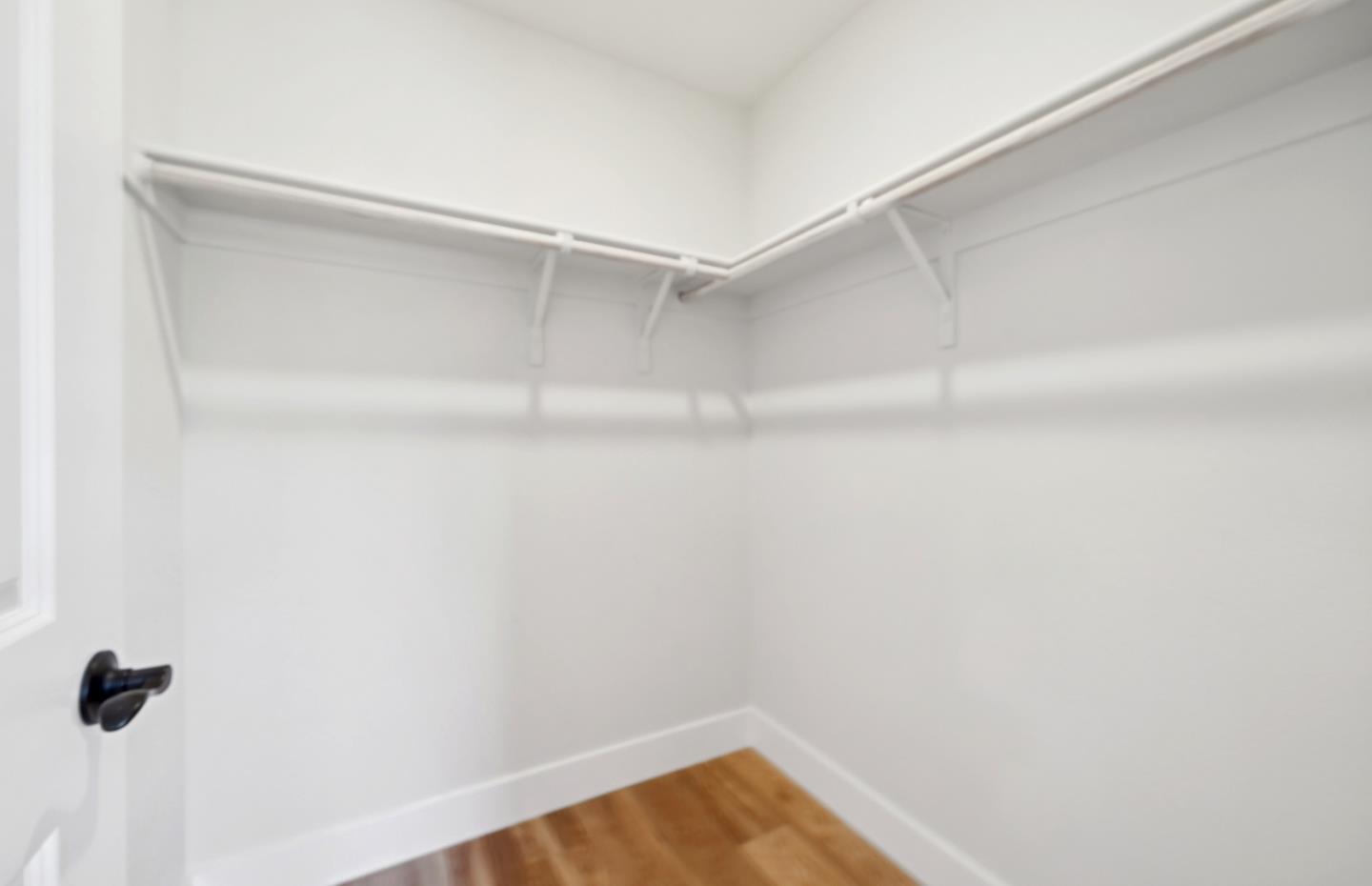Detail Gallery Image 9 of 61 For 2506 Sage St, San Mateo,  CA 94403 - 2 Beds | 3 Baths