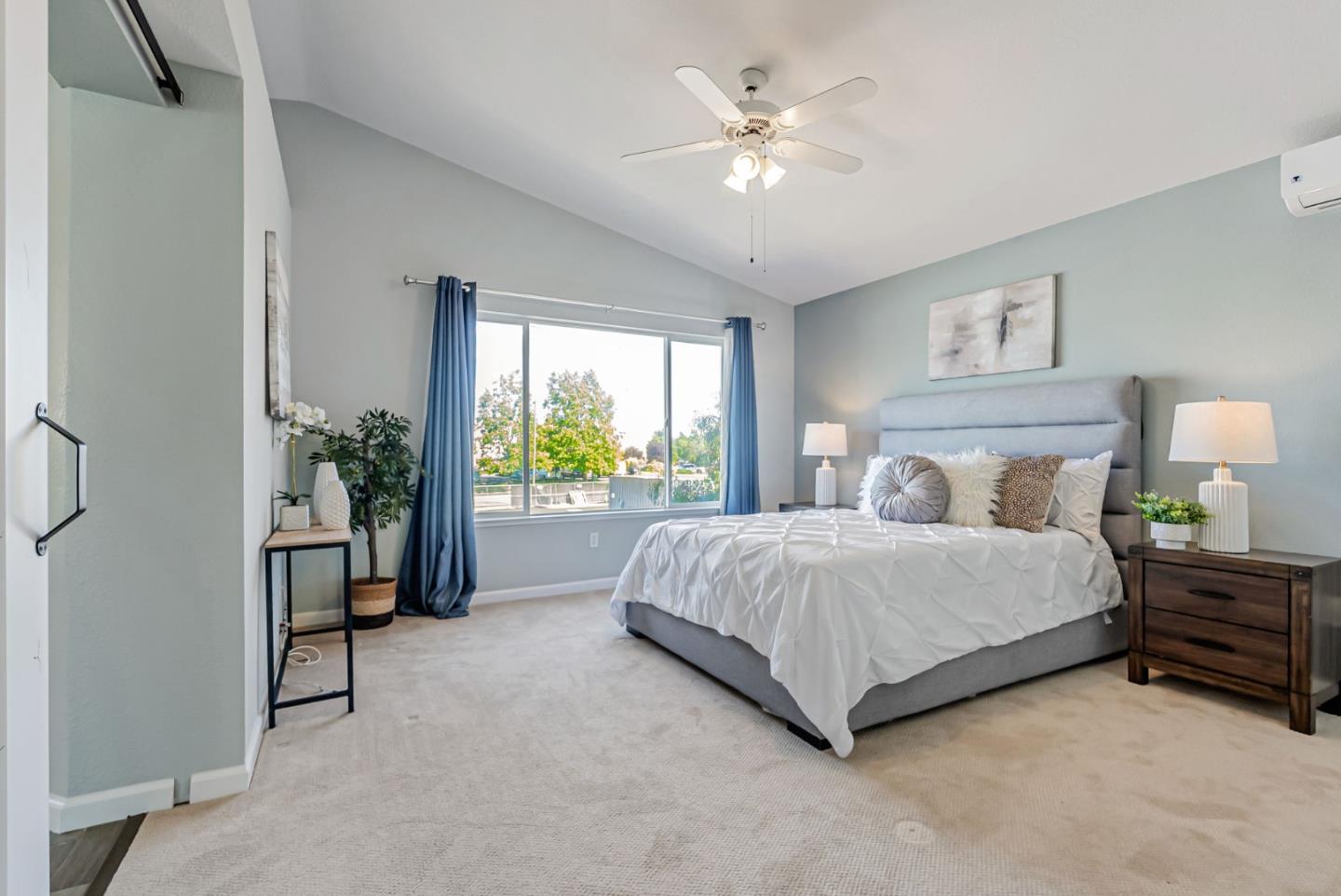 Detail Gallery Image 29 of 48 For 327 Ratto Rd, Alameda,  CA 94502 - 4 Beds | 2/1 Baths