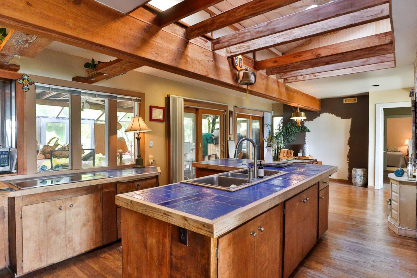 Detail Gallery Image 22 of 76 For Address Not Disclosed, Belvedere Tiburon,  CA 94920 - 4 Beds | 2/1 Baths