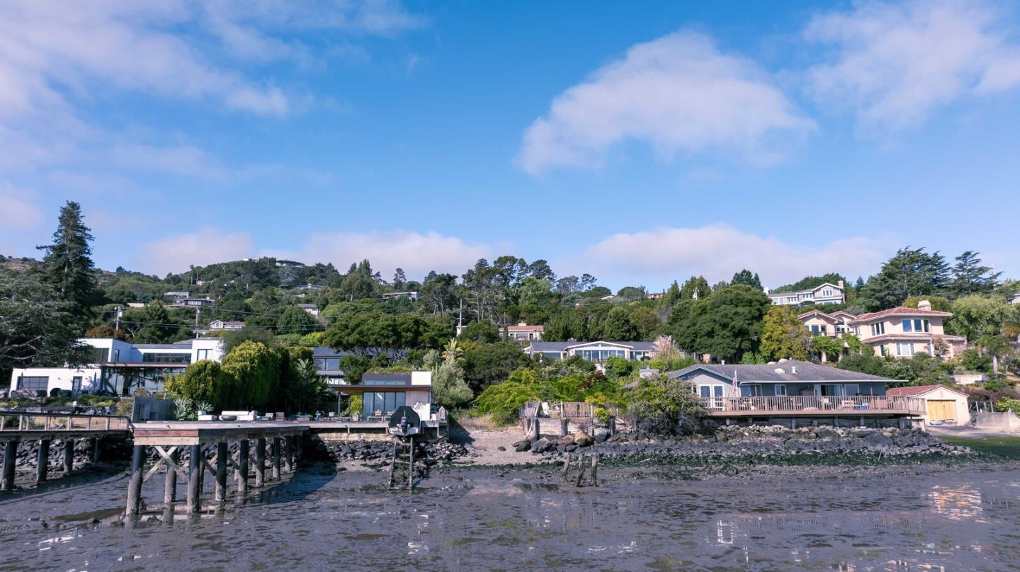 Detail Gallery Image 49 of 76 For Address Not Disclosed, Belvedere Tiburon,  CA 94920 - 4 Beds | 2/1 Baths