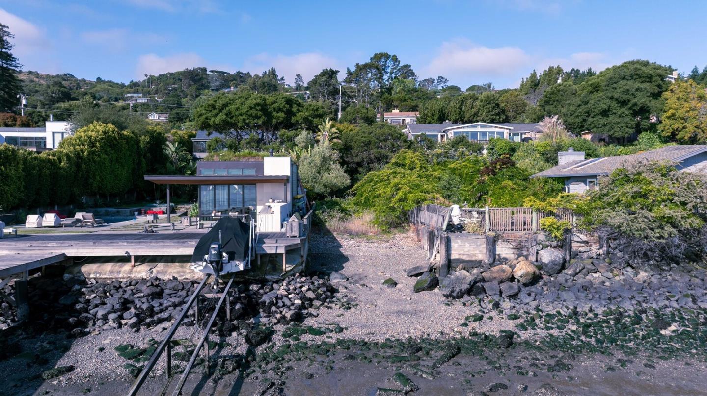 Detail Gallery Image 51 of 76 For Address Not Disclosed, Belvedere Tiburon,  CA 94920 - 4 Beds | 2/1 Baths