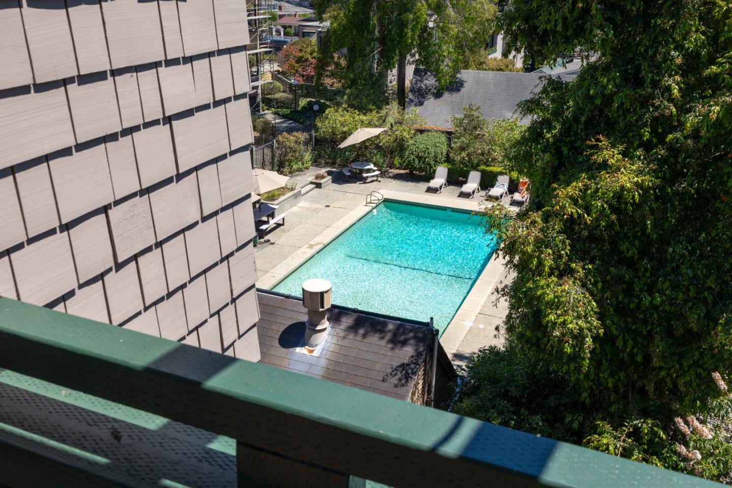Detail Gallery Image 11 of 26 For 318 Soquel Ave #D3,  Santa Cruz,  CA 95062 - 2 Beds | 2 Baths