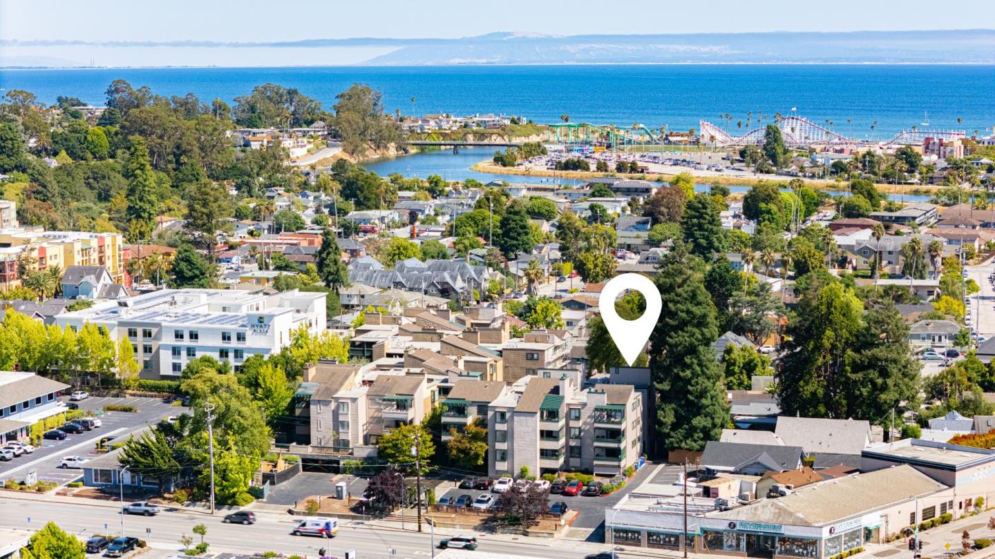 Detail Gallery Image 21 of 26 For 318 Soquel Ave #D3,  Santa Cruz,  CA 95062 - 2 Beds | 2 Baths