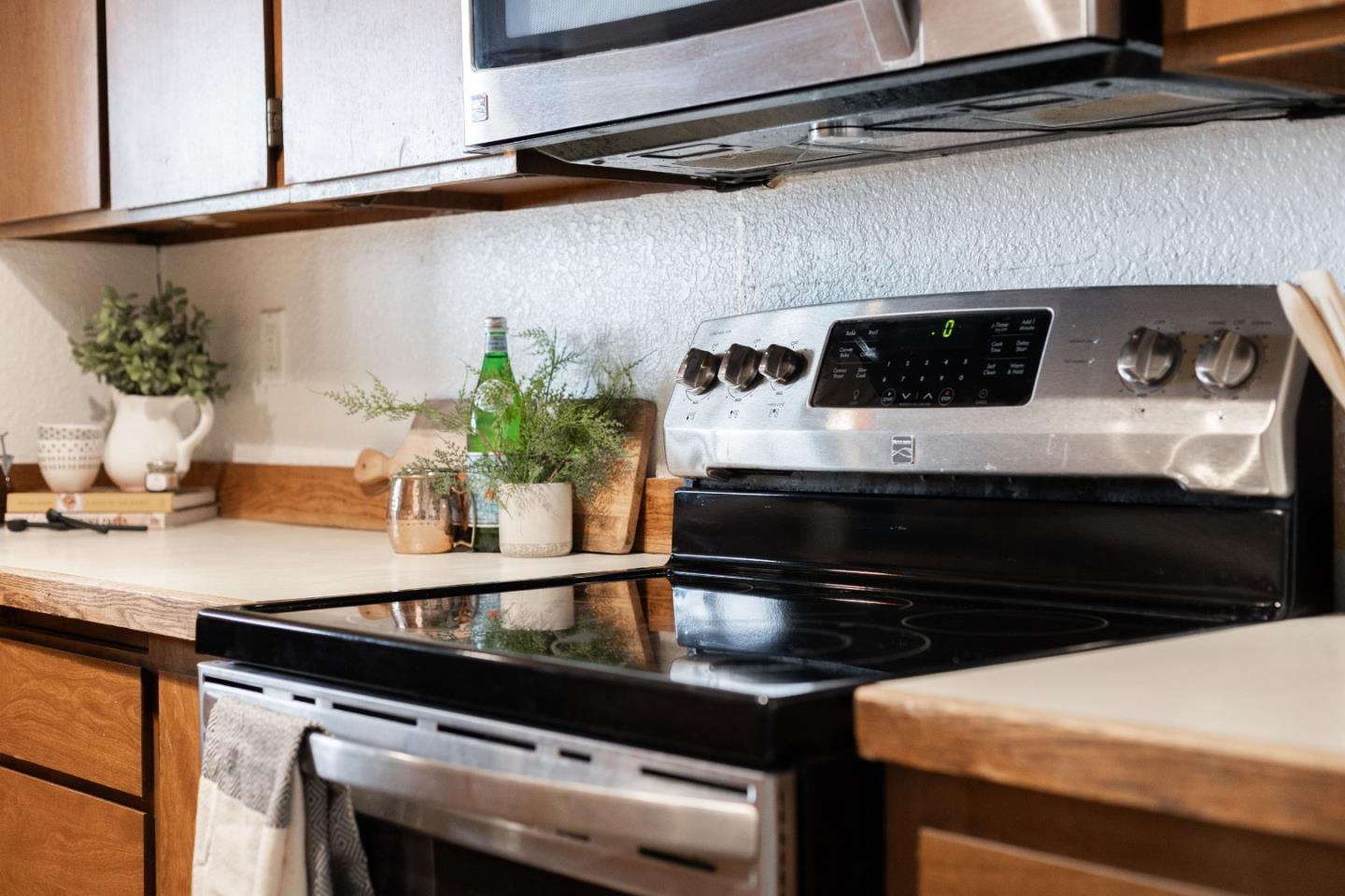 Detail Gallery Image 7 of 26 For 318 Soquel Ave #D3,  Santa Cruz,  CA 95062 - 2 Beds | 2 Baths