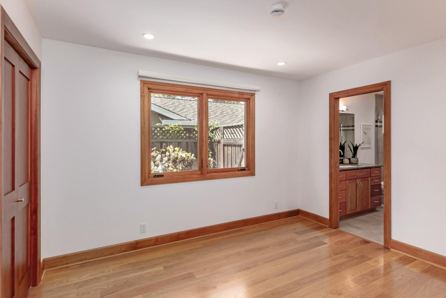 Detail Gallery Image 18 of 30 For 15700 Kavin Ln, Los Gatos,  CA 95030 - 4 Beds | 2/1 Baths