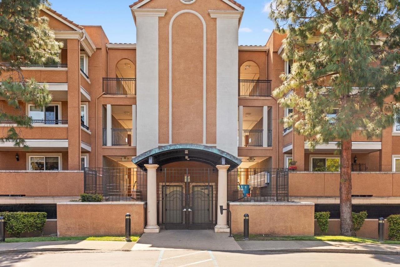 Detail Gallery Image 29 of 35 For 401 S Norfolk St #123,  San Mateo,  CA 94401 - 1 Beds | 1 Baths