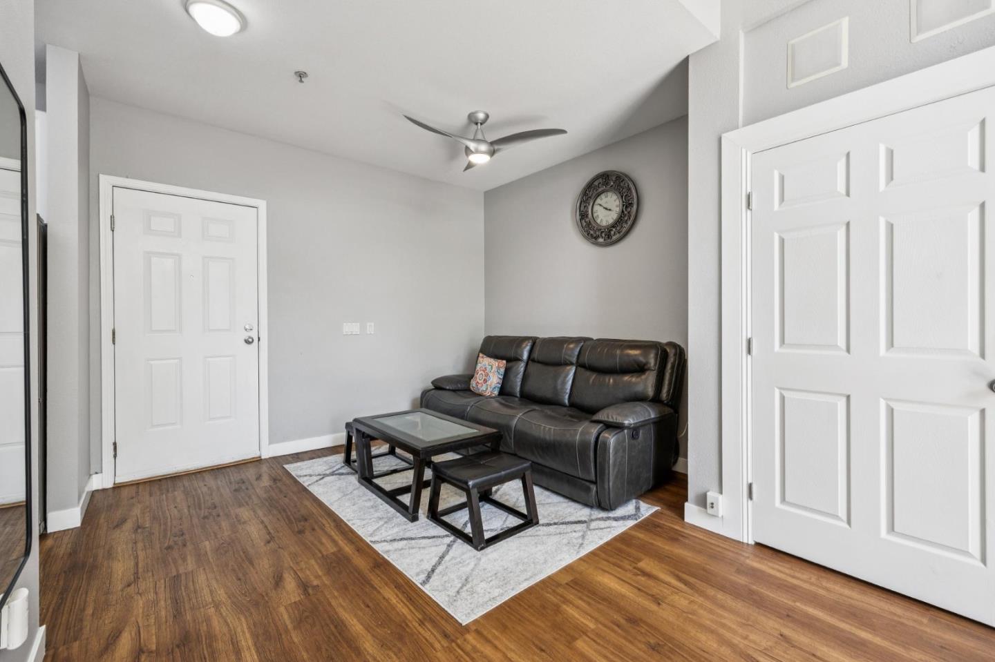 Detail Gallery Image 9 of 35 For 401 S Norfolk St #123,  San Mateo,  CA 94401 - 1 Beds | 1 Baths