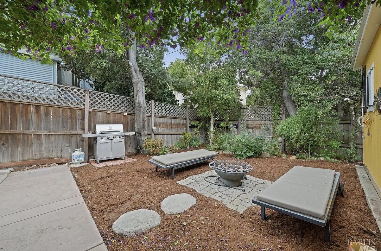 Detail Gallery Image 13 of 18 For 531 Kentucky St, Vallejo,  CA 94590 - 2 Beds | 2 Baths
