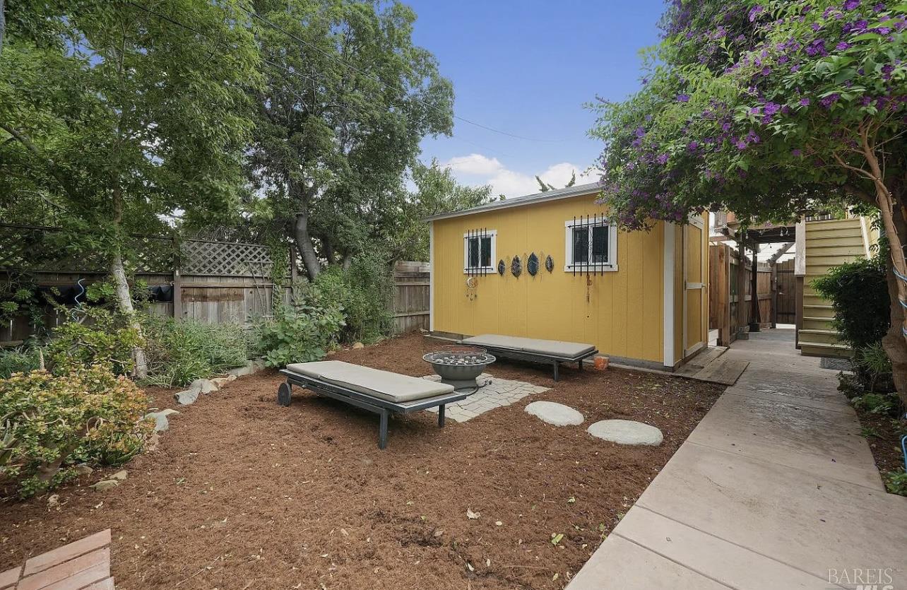 Detail Gallery Image 14 of 18 For 531 Kentucky St, Vallejo,  CA 94590 - 2 Beds | 2 Baths