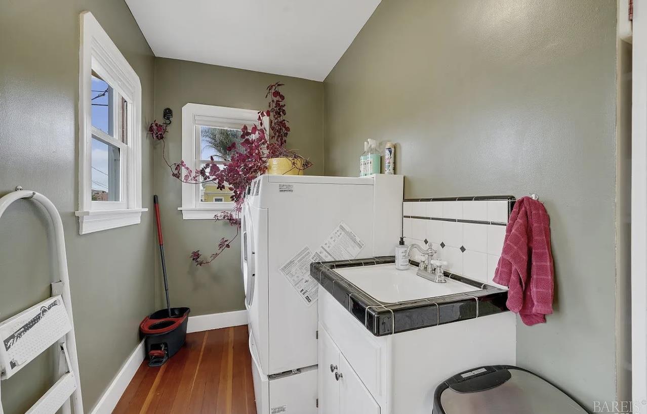 Detail Gallery Image 6 of 18 For 531 Kentucky St, Vallejo,  CA 94590 - 2 Beds | 2 Baths