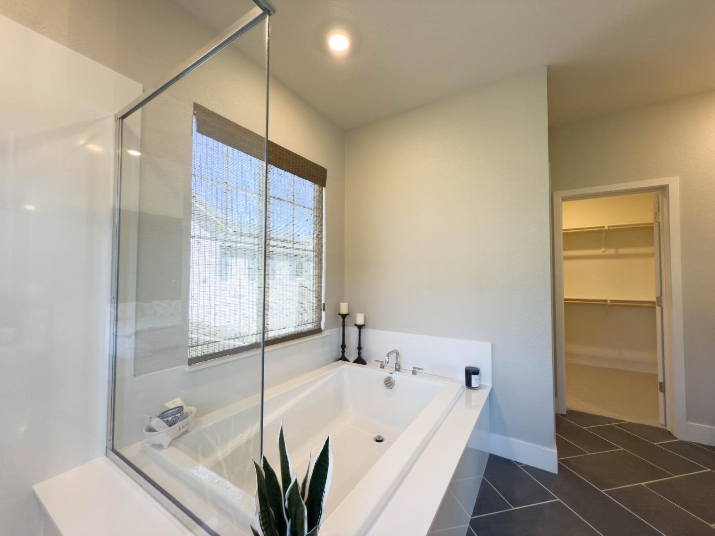 Detail Gallery Image 36 of 53 For 2581 Haybale St, Gilroy,  CA 95020 - 4 Beds | 3 Baths