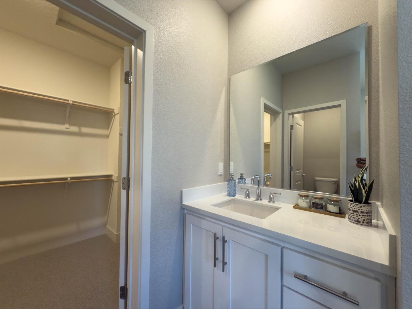 Detail Gallery Image 38 of 53 For 2581 Haybale St, Gilroy,  CA 95020 - 4 Beds | 3 Baths