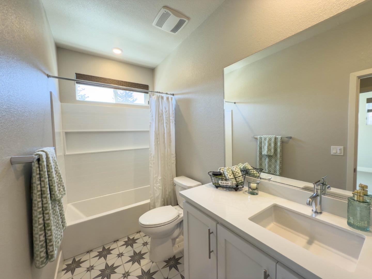 Detail Gallery Image 43 of 53 For 2581 Haybale St, Gilroy,  CA 95020 - 4 Beds | 3 Baths
