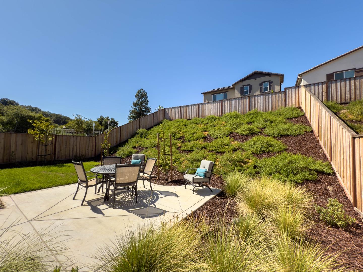 Detail Gallery Image 48 of 53 For 2581 Haybale St, Gilroy,  CA 95020 - 4 Beds | 3 Baths