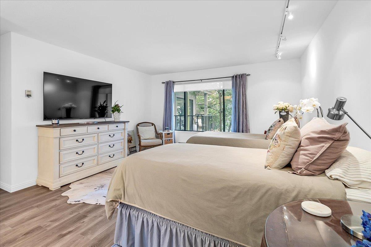 Detail Gallery Image 20 of 33 For 32 Ocean Pines Ln, Pebble Beach,  CA 93953 - 2 Beds | 2 Baths