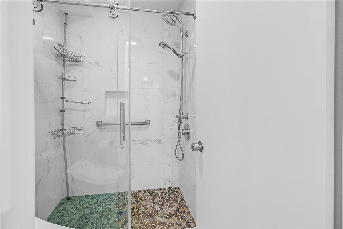 Detail Gallery Image 24 of 33 For 32 Ocean Pines Ln, Pebble Beach,  CA 93953 - 2 Beds | 2 Baths