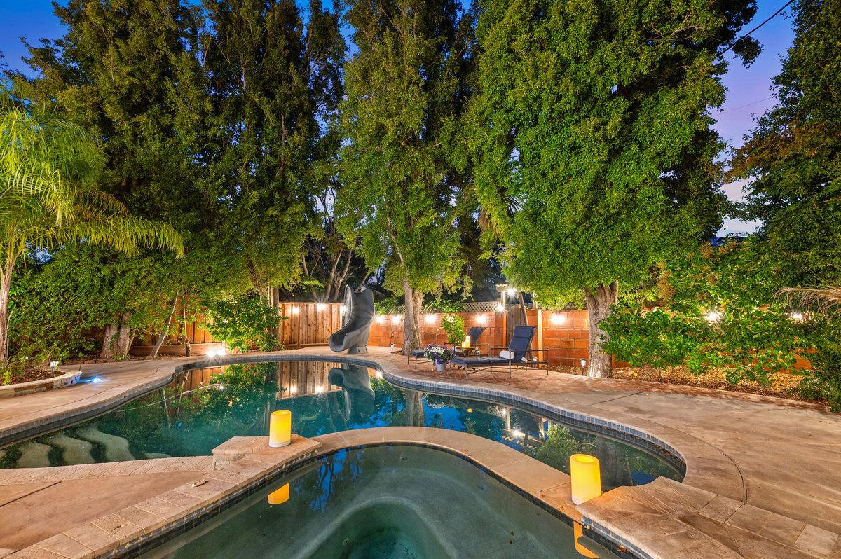Detail Gallery Image 15 of 76 For 1308 Montero Ave, Burlingame,  CA 94010 - 4 Beds | 3/1 Baths