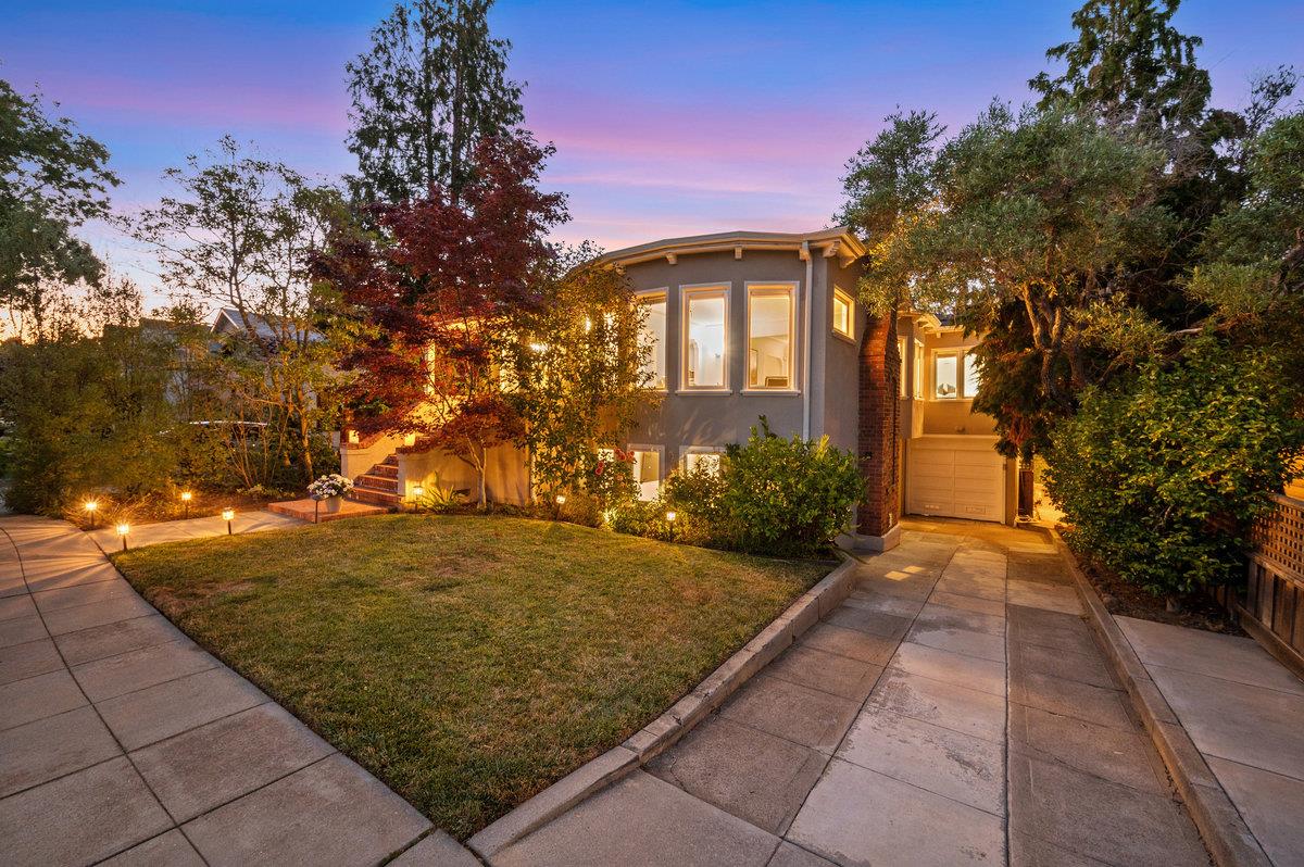 Detail Gallery Image 5 of 76 For 1308 Montero Ave, Burlingame,  CA 94010 - 4 Beds | 3/1 Baths