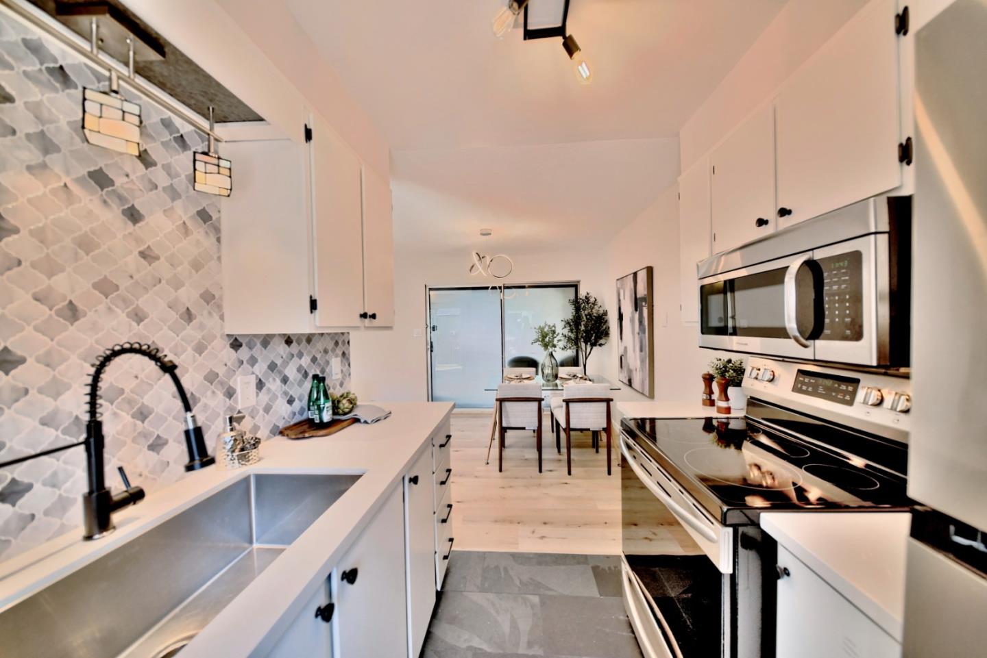 Detail Gallery Image 12 of 36 For 1770 Gazelle Way, Hayward,  CA 94541 - 2 Beds | 1/1 Baths