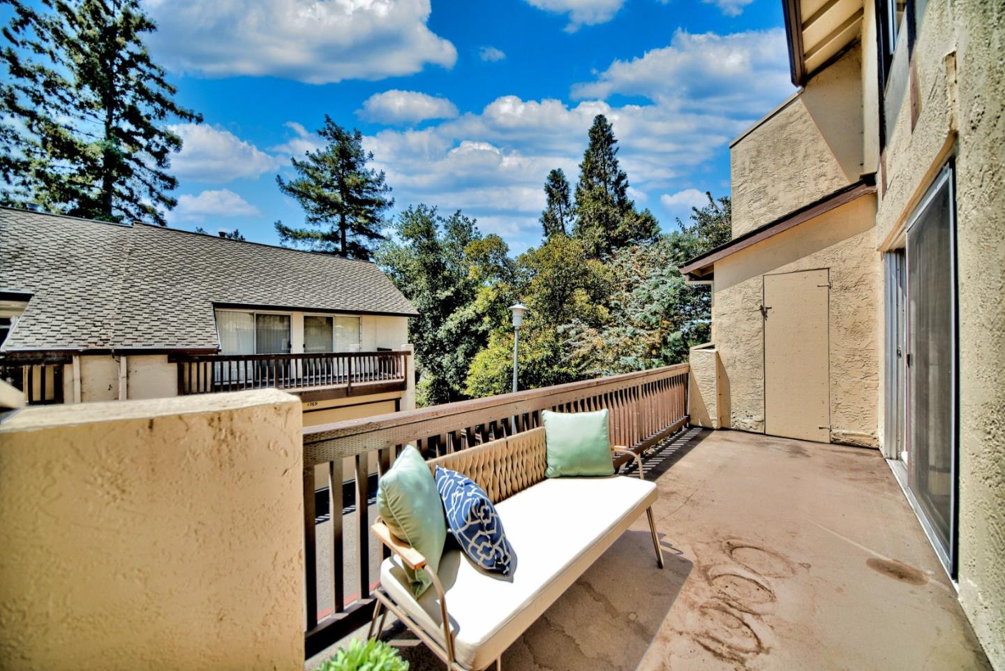 Detail Gallery Image 14 of 36 For 1770 Gazelle Way, Hayward,  CA 94541 - 2 Beds | 1/1 Baths