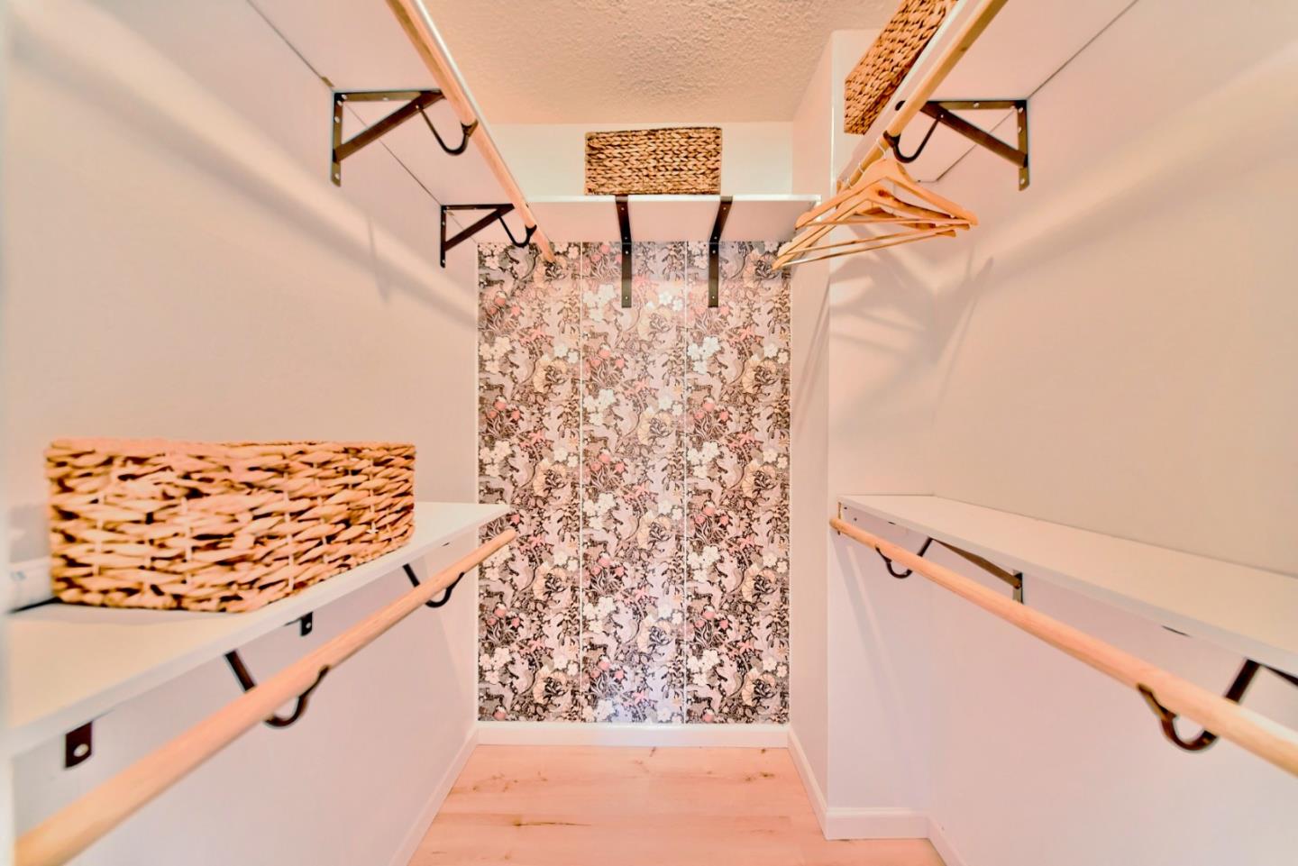 Detail Gallery Image 25 of 36 For 1770 Gazelle Way, Hayward,  CA 94541 - 2 Beds | 1/1 Baths