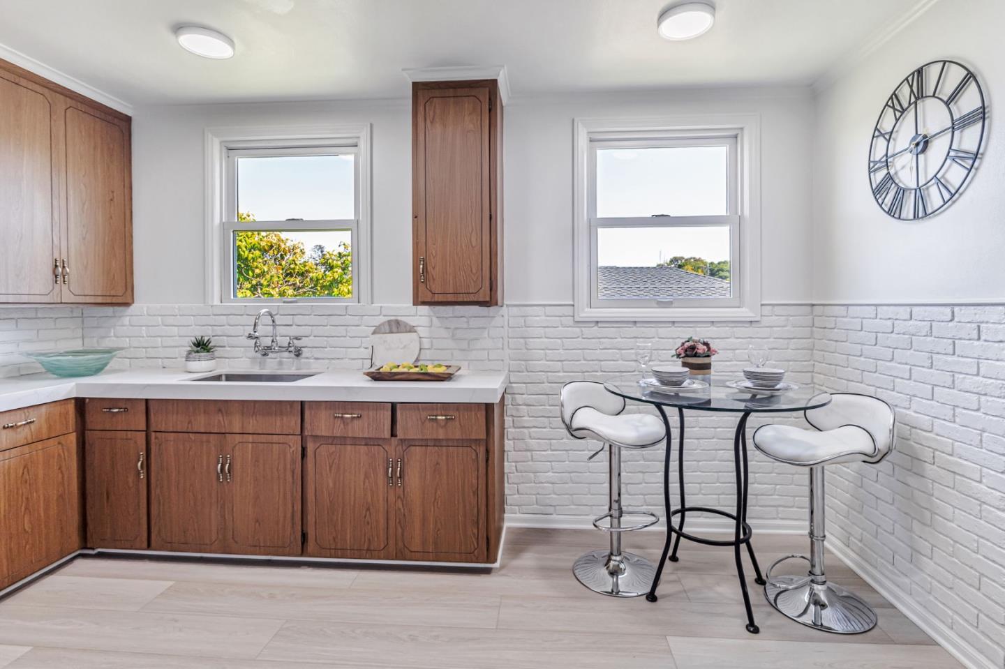 Detail Gallery Image 12 of 53 For 382 El Paseo, Millbrae,  CA 94030 - 4 Beds | 2 Baths