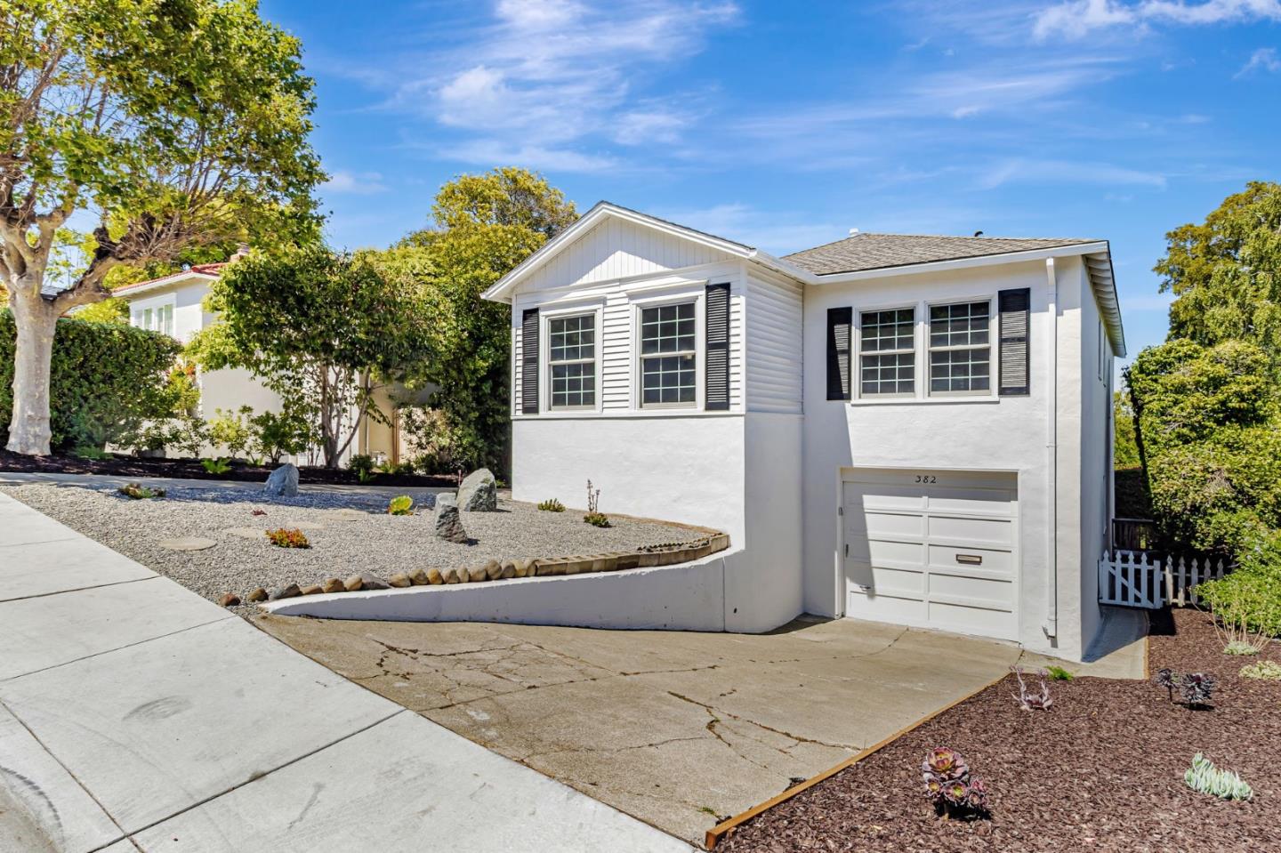 Detail Gallery Image 3 of 53 For 382 El Paseo, Millbrae,  CA 94030 - 4 Beds | 2 Baths