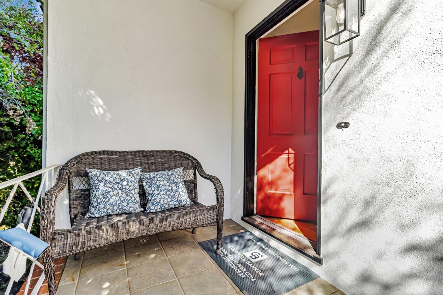 Detail Gallery Image 4 of 53 For 382 El Paseo, Millbrae,  CA 94030 - 4 Beds | 2 Baths