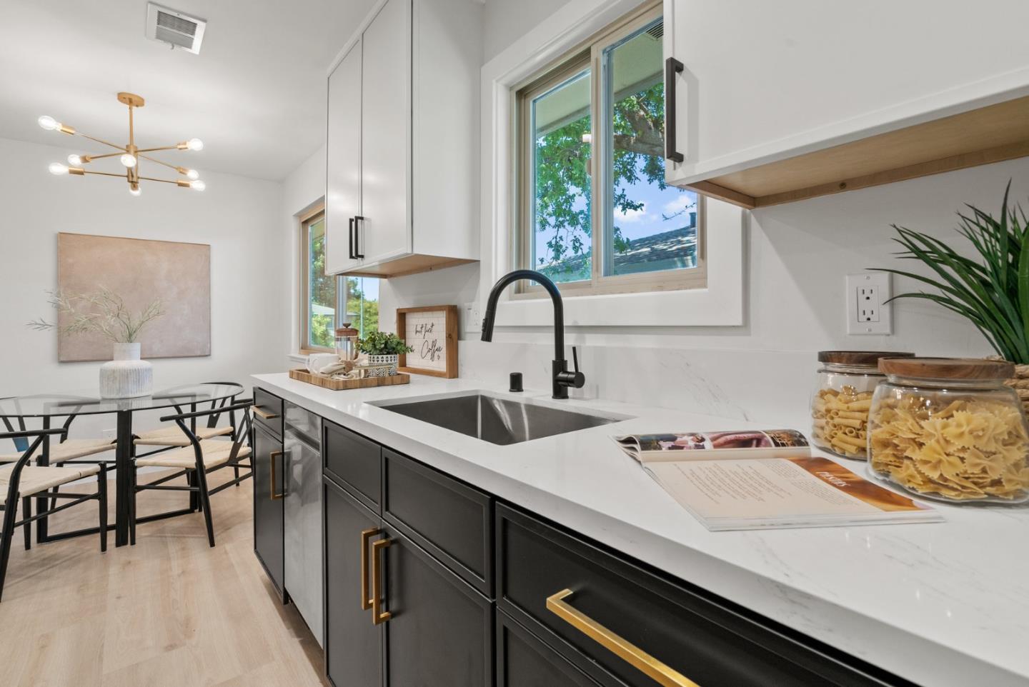Detail Gallery Image 23 of 36 For 225 Gomes Ct #4,  Campbell,  CA 95008 - 2 Beds | 1 Baths