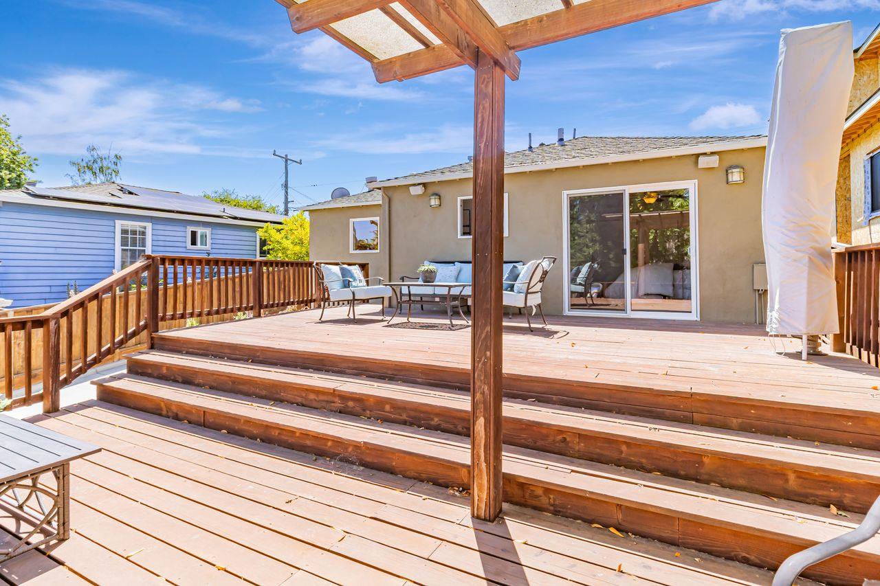 Detail Gallery Image 27 of 42 For 2534 Howard Ave, San Carlos,  CA 94070 - 2 Beds | 2 Baths