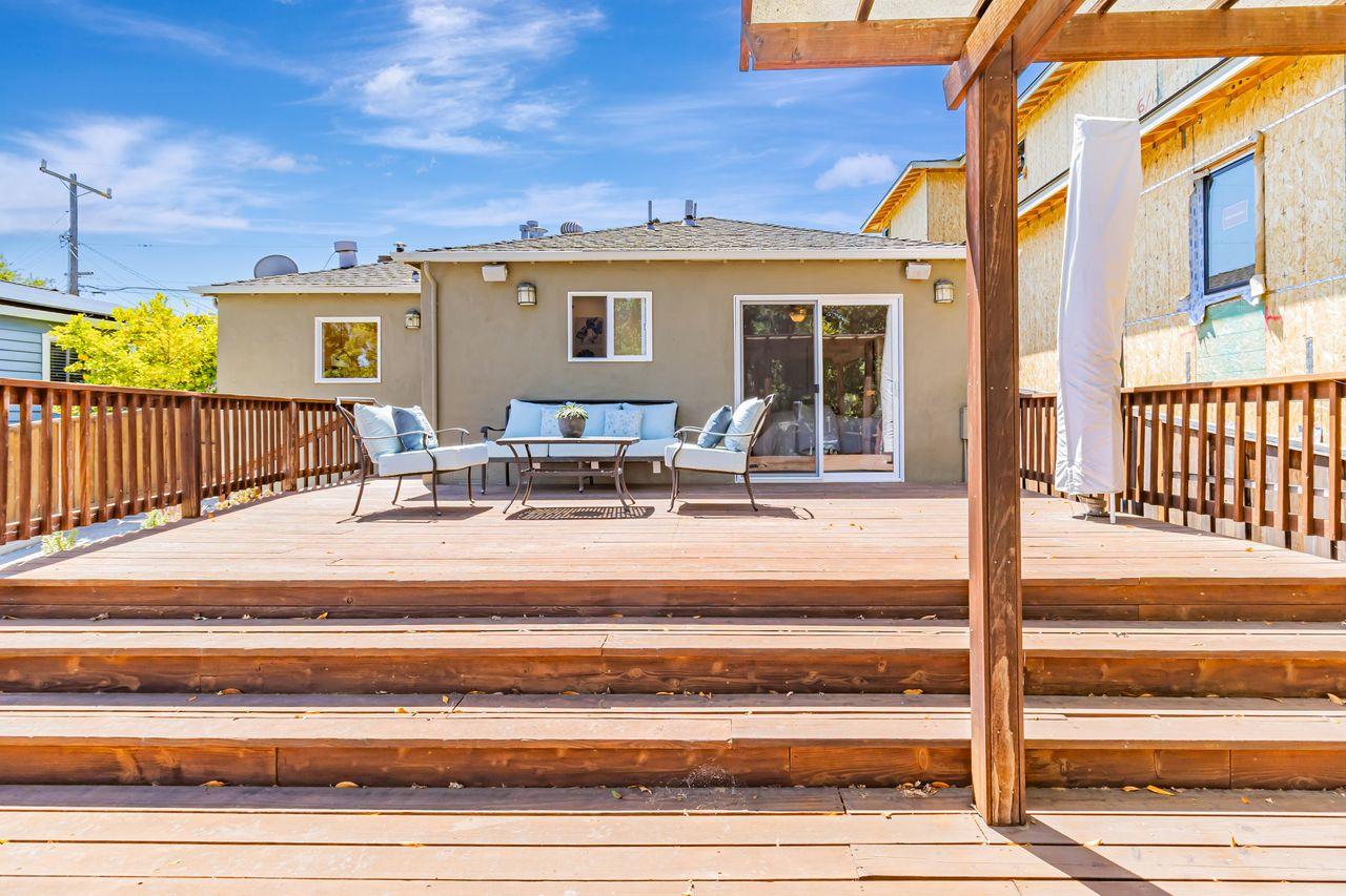 Detail Gallery Image 28 of 42 For 2534 Howard Ave, San Carlos,  CA 94070 - 2 Beds | 2 Baths