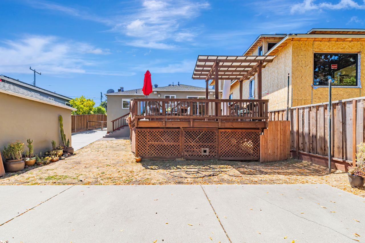 Detail Gallery Image 34 of 42 For 2534 Howard Ave, San Carlos,  CA 94070 - 2 Beds | 2 Baths
