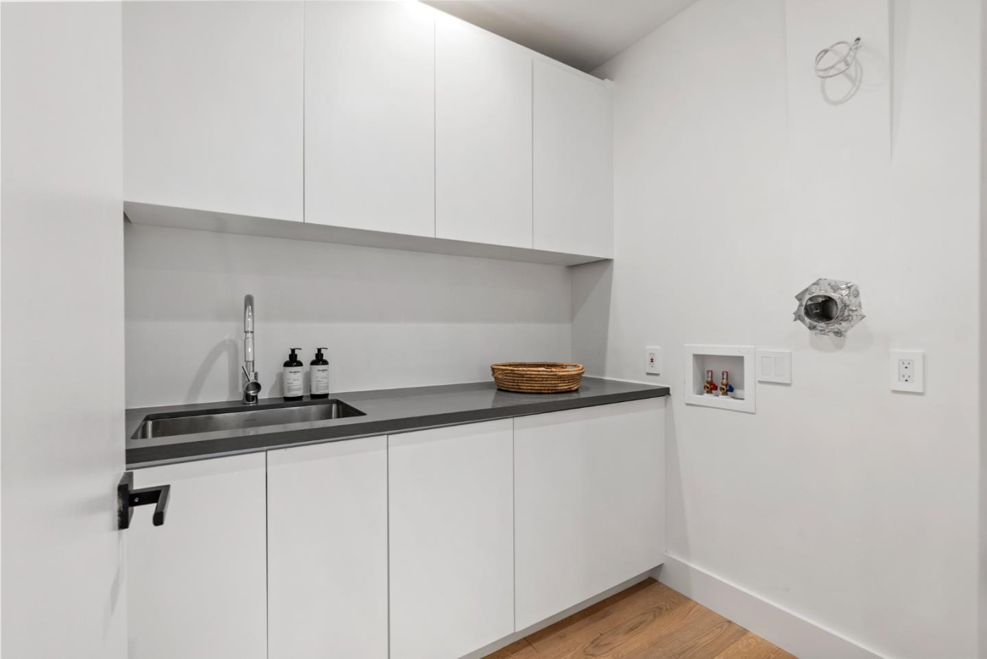 Detail Gallery Image 26 of 41 For 715 Santa Barbara Rd, Berkeley,  CA 94707 - 4 Beds | 3/2 Baths
