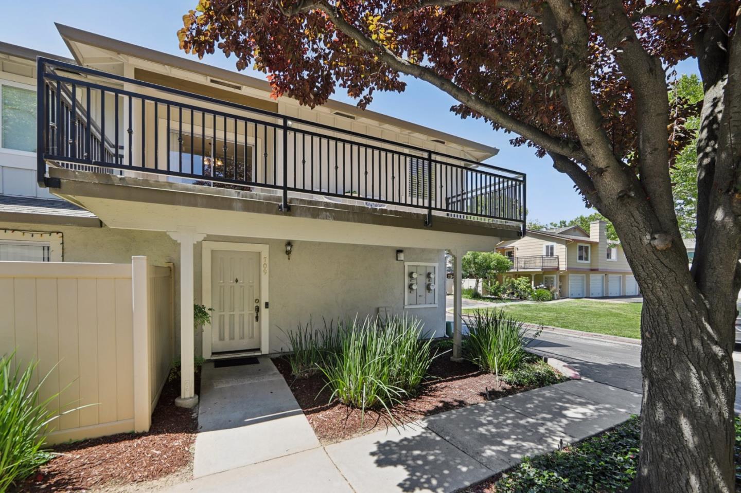 709 Whitewater CT, San Jose CA 95133