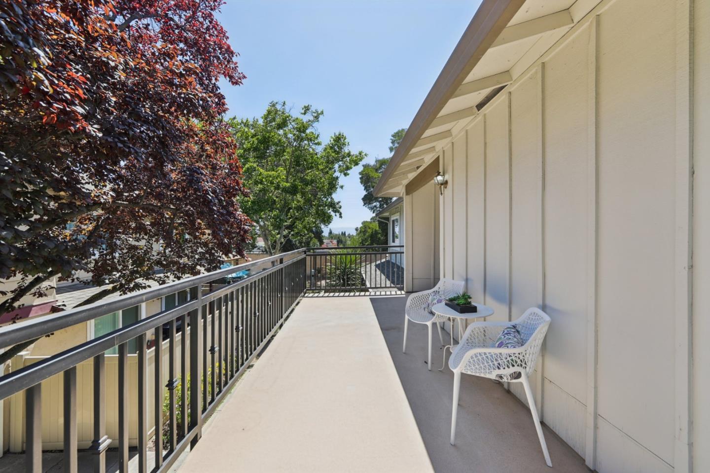 Detail Gallery Image 4 of 29 For 709 Whitewater Ct, San Jose,  CA 95133 - 3 Beds | 2 Baths