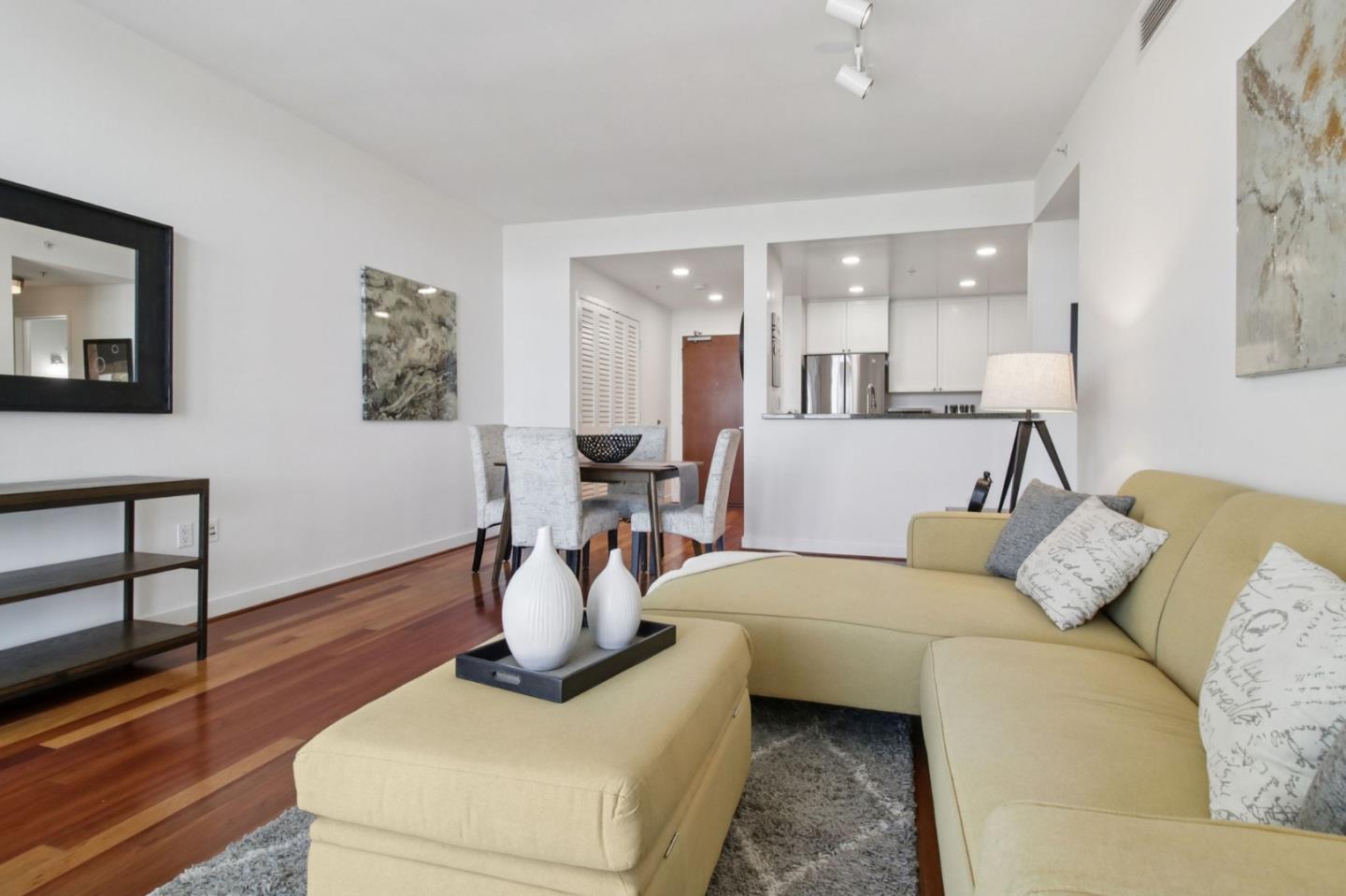Detail Gallery Image 3 of 26 For 175 W Saint James St #1305,  San Jose,  CA 95110 - 1 Beds | 1 Baths