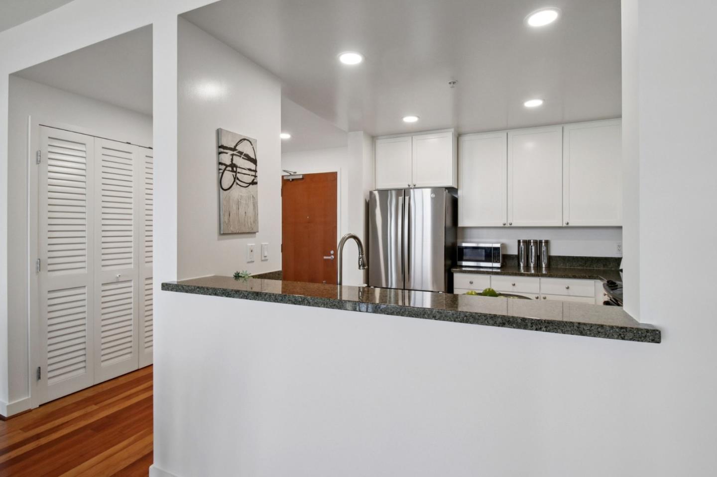 Detail Gallery Image 9 of 26 For 175 W Saint James St #1305,  San Jose,  CA 95110 - 1 Beds | 1 Baths