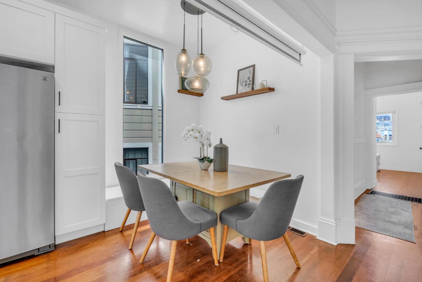 Detail Gallery Image 9 of 37 For 74 Lynch St, San Francisco,  CA 94109 - 2 Beds | 1 Baths