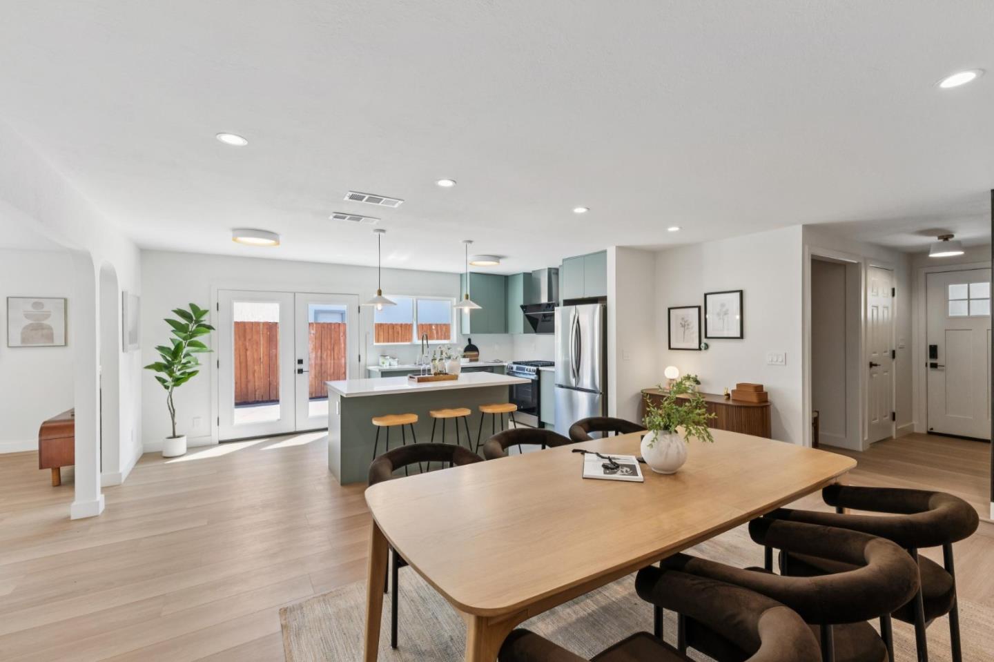 Detail Gallery Image 17 of 63 For 1034 Delaware Way, Livermore,  CA 94551 - 3 Beds | 2 Baths