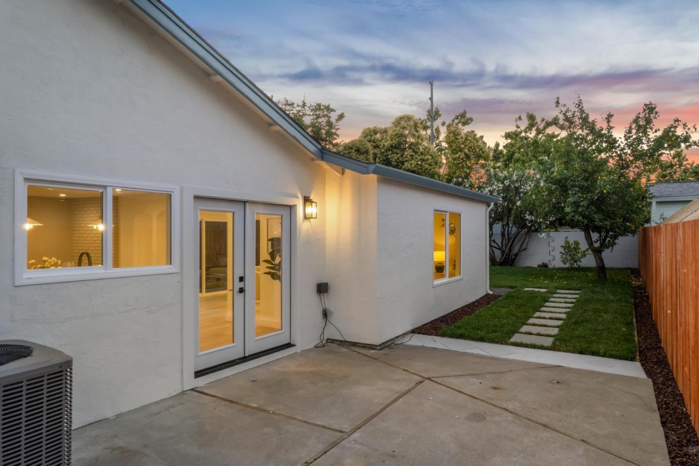 Detail Gallery Image 5 of 63 For 1034 Delaware Way, Livermore,  CA 94551 - 3 Beds | 2 Baths