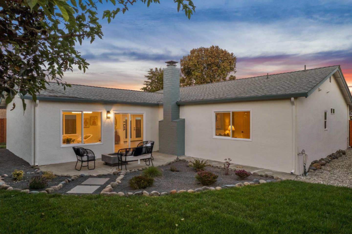 Detail Gallery Image 7 of 63 For 1034 Delaware Way, Livermore,  CA 94551 - 3 Beds | 2 Baths