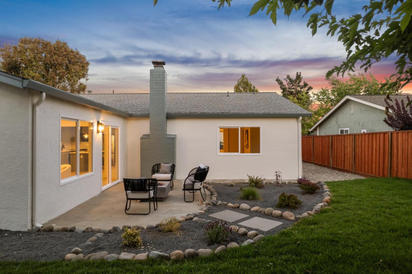 Detail Gallery Image 9 of 63 For 1034 Delaware Way, Livermore,  CA 94551 - 3 Beds | 2 Baths