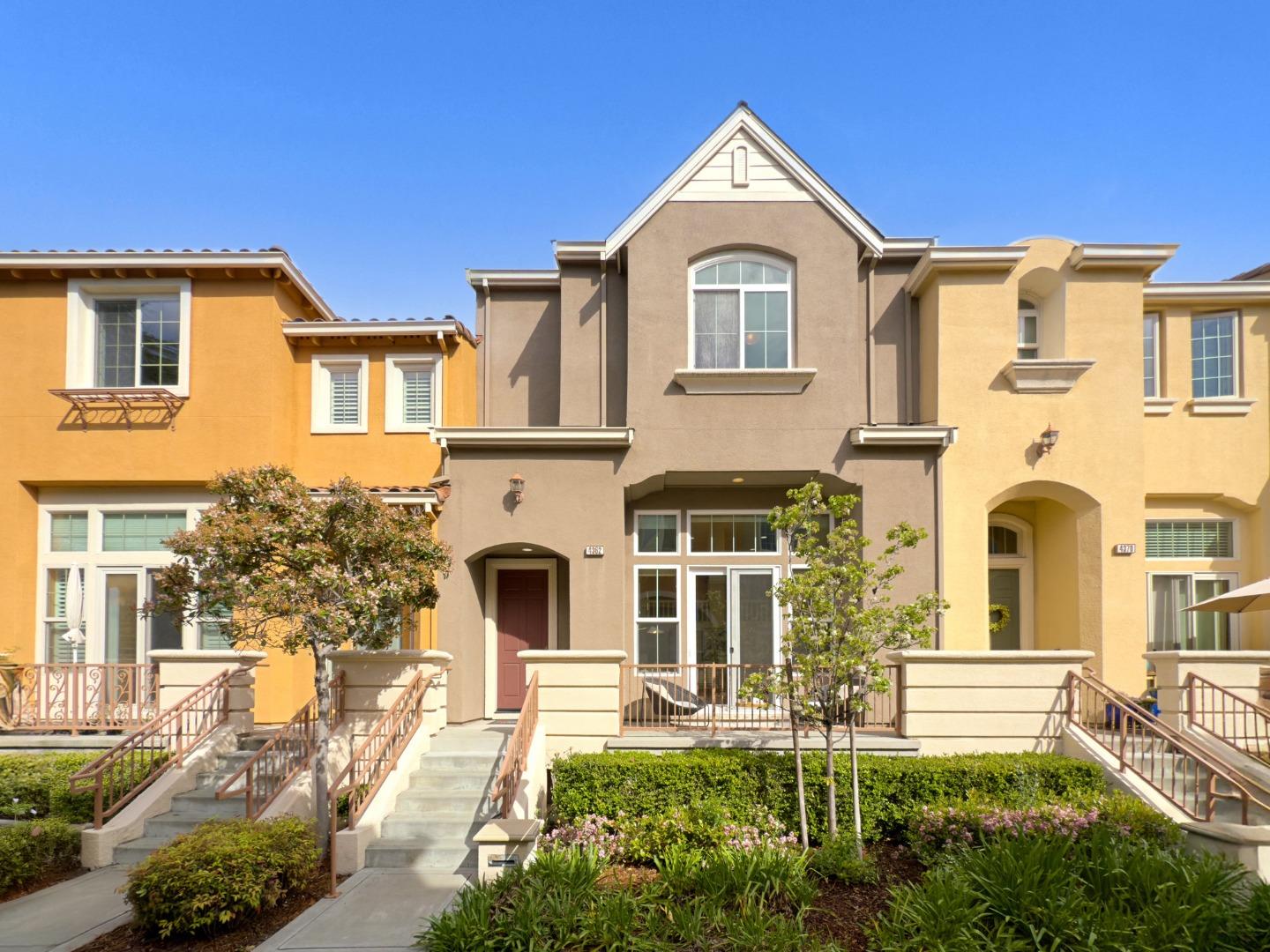 Detail Gallery Image 2 of 51 For 4362 Headen Way, Santa Clara,  CA 95054 - 3 Beds | 2/1 Baths