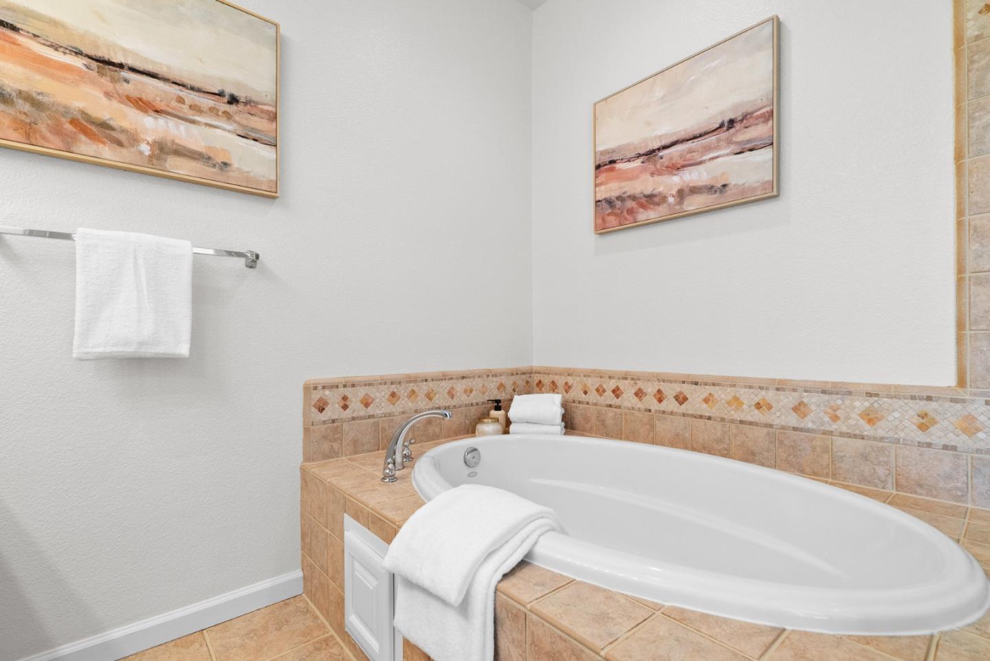 Detail Gallery Image 33 of 51 For 4362 Headen Way, Santa Clara,  CA 95054 - 3 Beds | 2/1 Baths