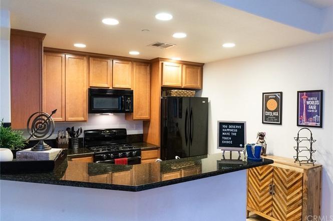 Detail Gallery Image 4 of 19 For 842 Tarragon Ln #1203,  San Luis Obispo,  CA 93401 - 2 Beds | 2/1 Baths